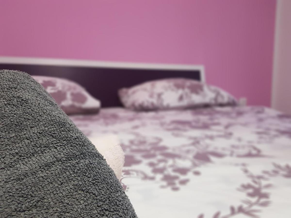 Apartmani Milutin Бродариця Екстер'єр фото